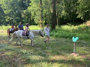 Den na koních 5.6.2019. Moc děkujeme paní Touškové a panu Touškovi za krásné dopoledne.