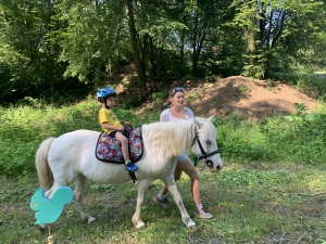 Den na koních 5.6.2019. Moc děkujeme paní Touškové a panu Touškovi za krásné dopoledne.