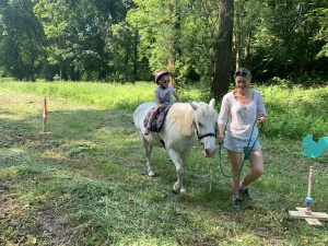 Den na koních 5.6.2019. Moc děkujeme paní Touškové a panu Touškovi za krásné dopoledne.