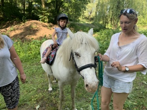 Den na koních 5.6.2019. Moc děkujeme paní Touškové a panu Touškovi za krásné dopoledne.