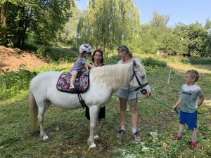 Den na koních 5.6.2019. Moc děkujeme paní Touškové a panu Touškovi za krásné dopoledne.